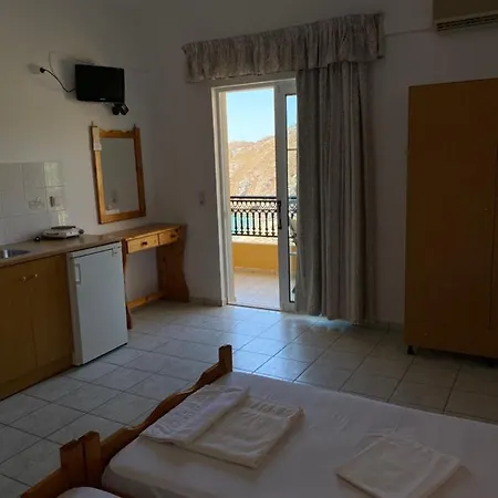 Eolia Beachfront Apartment