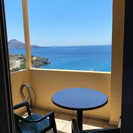Apartment Eolia Beachfront *